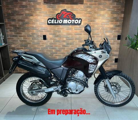 YAMAHA XTZ 250 TÉNÉRÉ 